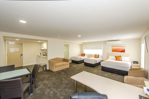 Belconnen Way Motel And Serviced Apartments - ACT Tourism 7