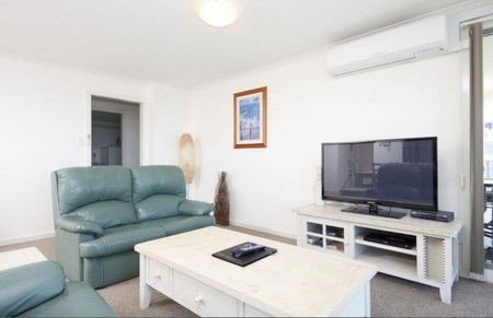 Sails Apartments - ACT Tourism 4