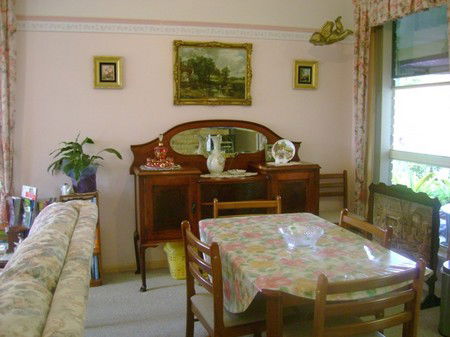 Angels Beach Lodge - ACT Tourism 4