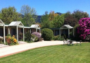 ELLENVALE HOLIDAY UNITS - ACT Tourism 0