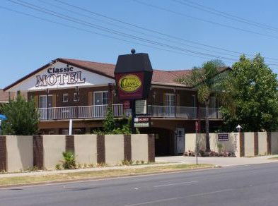 Albury Classic Motor Inn - ACT Tourism 0