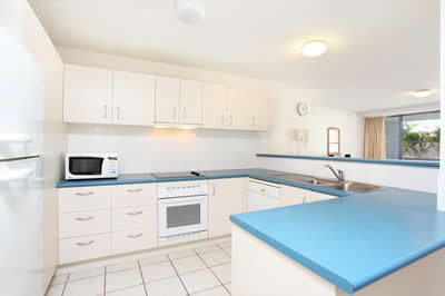 Surf Club Apartments - ACT Tourism 5