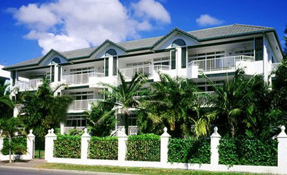Costa Royale Beachfront Apartments - ACT Tourism 0