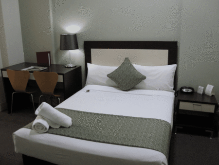 Aarons Hotel - ACT Tourism