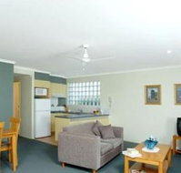 Beaches Holiday Resort - ACT Tourism