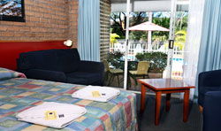 Aquajet Motel - ACT Tourism 2