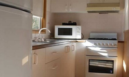 Merry Beach Caravan Park - ACT Tourism 1