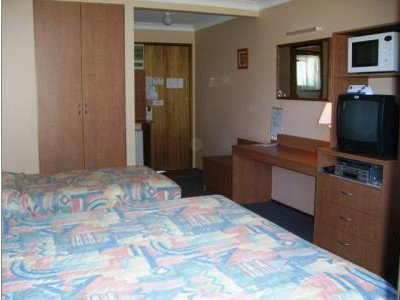 Bridge View Motel - ACT Tourism 2