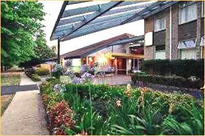 Telopea Inn On The Park - ACT Tourism 0