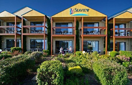 Seaview Motel & Apartments - ACT Tourism 0