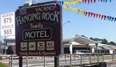 Hanging Rock Family Motel - ACT Tourism 3