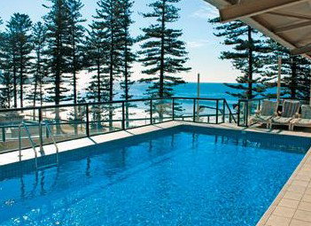 Manly Paradise Motel And Apartments - ACT Tourism 1