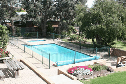 Parkwood Motel - ACT Tourism 1
