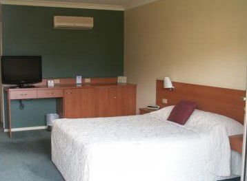 Wagga RSL Club Motel - ACT Tourism 1