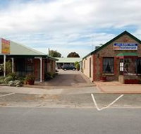 Lake Albert Motel - ACT Tourism