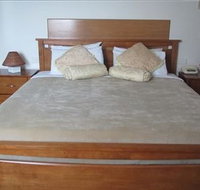 The Plough Hotel - ACT Tourism