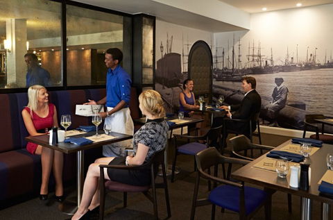Esplanade Hotel Fremantle - By Rydges - ACT Tourism 9