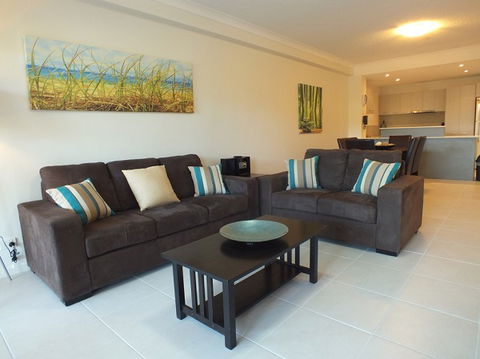 Pacific Marina Apartments - ACT Tourism 9