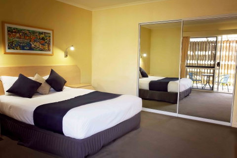 White Lace Motor Inn - ACT Tourism 2