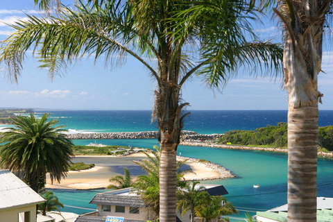 Whale Motor Inn - ACT Tourism 2