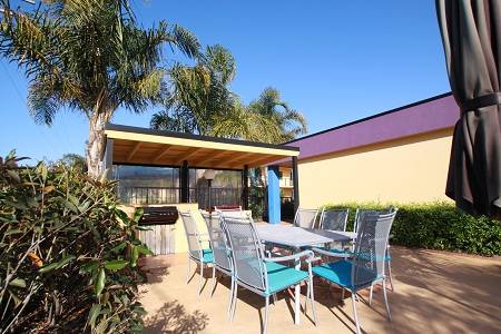 Nautilus Apartments Merimbula - ACT Tourism 1
