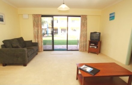 Nautilus Apartments Merimbula - ACT Tourism 8