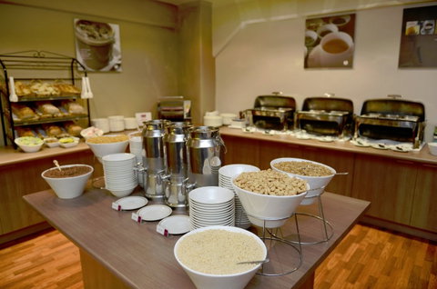 Mercure Grosvenor Hotel Adelaide - ACT Tourism 3