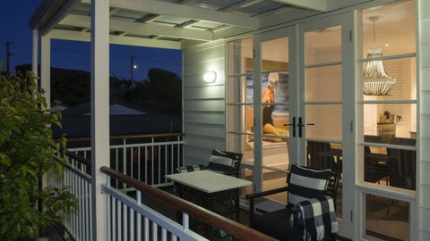 The Summer House - ACT Tourism 4