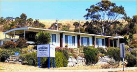 Victor Harbor Seaview Apartments - ACT Tourism 0