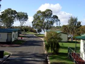 Mannum Caravan Park Cabins - ACT Tourism 0