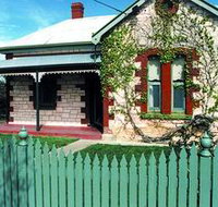 Naracoorte Cottages - Smith Street Villa - ACT Tourism