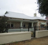 Naracoorte Cottages - MacDonnell House - ACT Tourism