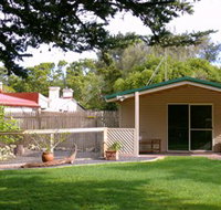 Shiralea Country Cottage - ACT Tourism