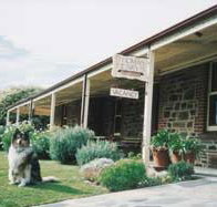 Thomas Henry's Of Port Elliot - ACT Tourism