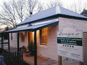 Georgie's Cottage - ACT Tourism 0