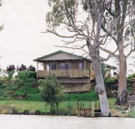 Mundic Grove Cottage - ACT Tourism