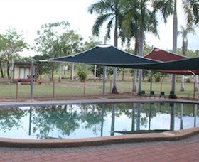 Bark Hut Inn - ACT Tourism 0