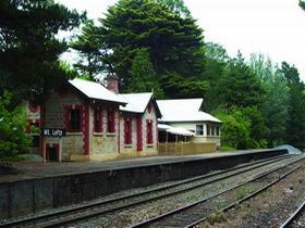 Mount Lofty Railway Station - ACT Tourism 0