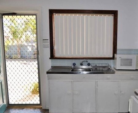 Yorke's Holiday Units - ACT Tourism 2