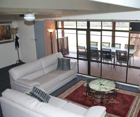 River Shack Rentals - The River Classic - ACT Tourism 1