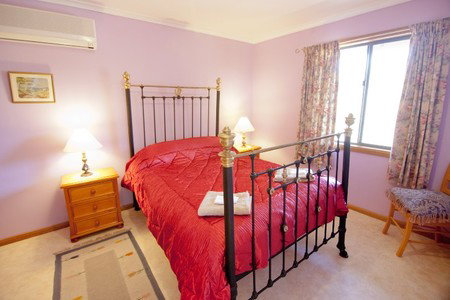 Lyrabendi Farmstay - ACT Tourism 4