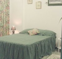 Frangipanni Bed and Breakfast - ACT Tourism