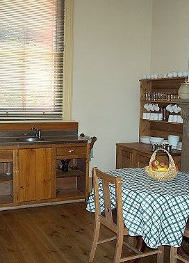 Mount Lofty Railway Station - ACT Tourism 3