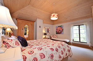 Adelaide Hills Retreats - ACT Tourism 1