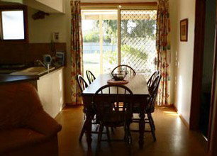 Swayne's Cottage - ACT Tourism 4