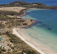 Sunset Beach Cabins - ACT Tourism