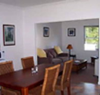 Giants' Table and Cottages - ACT Tourism