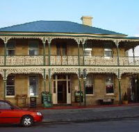 Richmond Arms Hotel - The - ACT Tourism