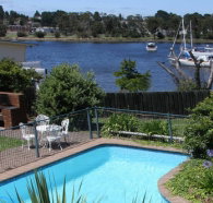 Leisure Inn Waterfront Lodge - ACT Tourism
