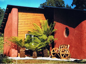 Whispering Spirit Holiday Cottages And Miniature Pony Stud - ACT Tourism 0